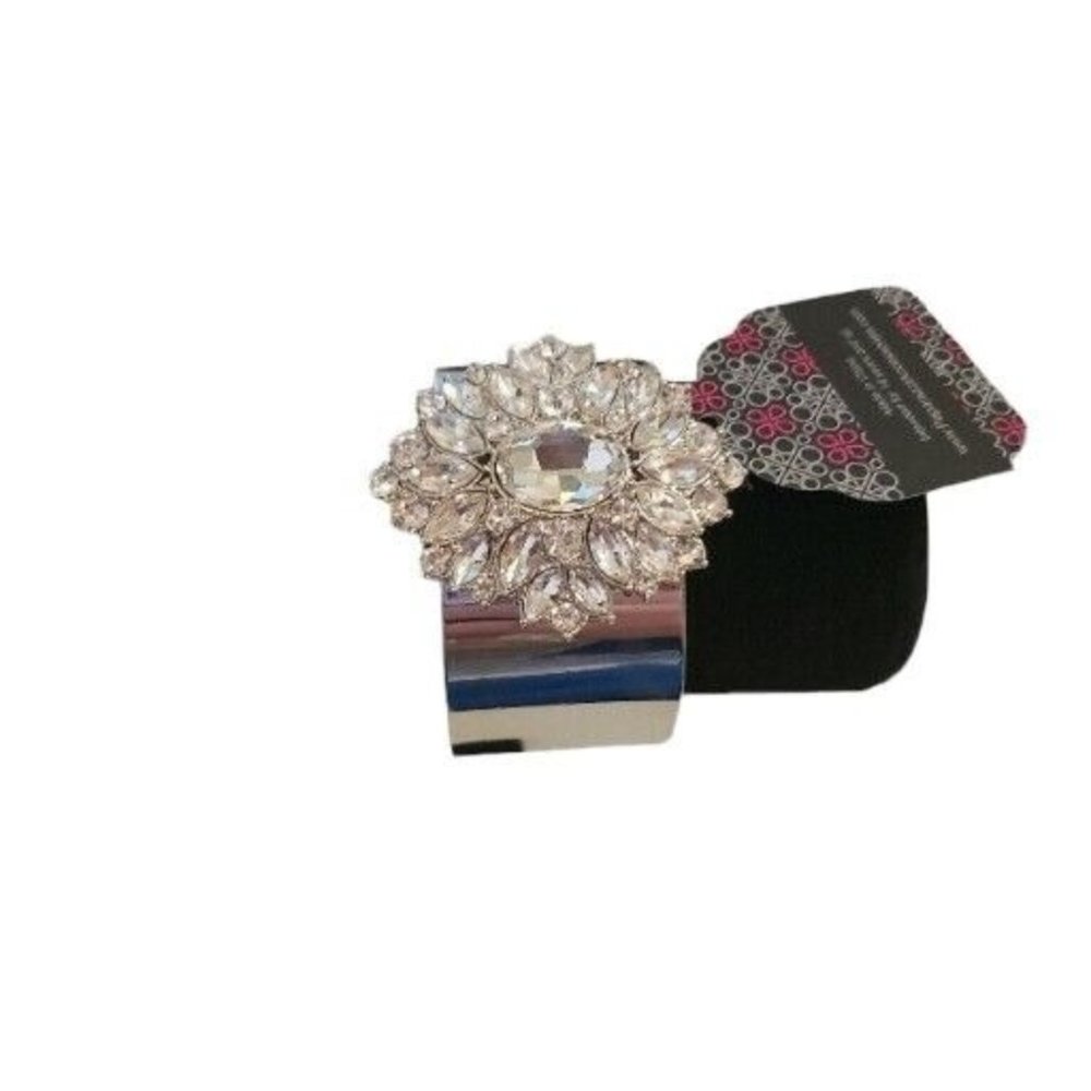 Bracelet Cuff Silver White Rhinestone Paparazzi Fashionmonger Flower Glamorous